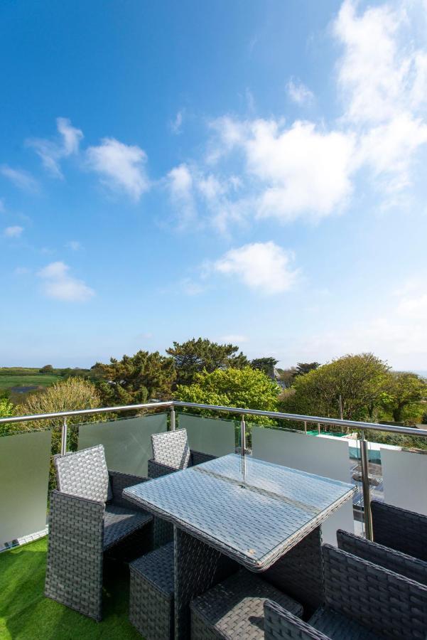 The Lighthouse Penthouse, Studio And Holiday Home St Ives Екстериор снимка