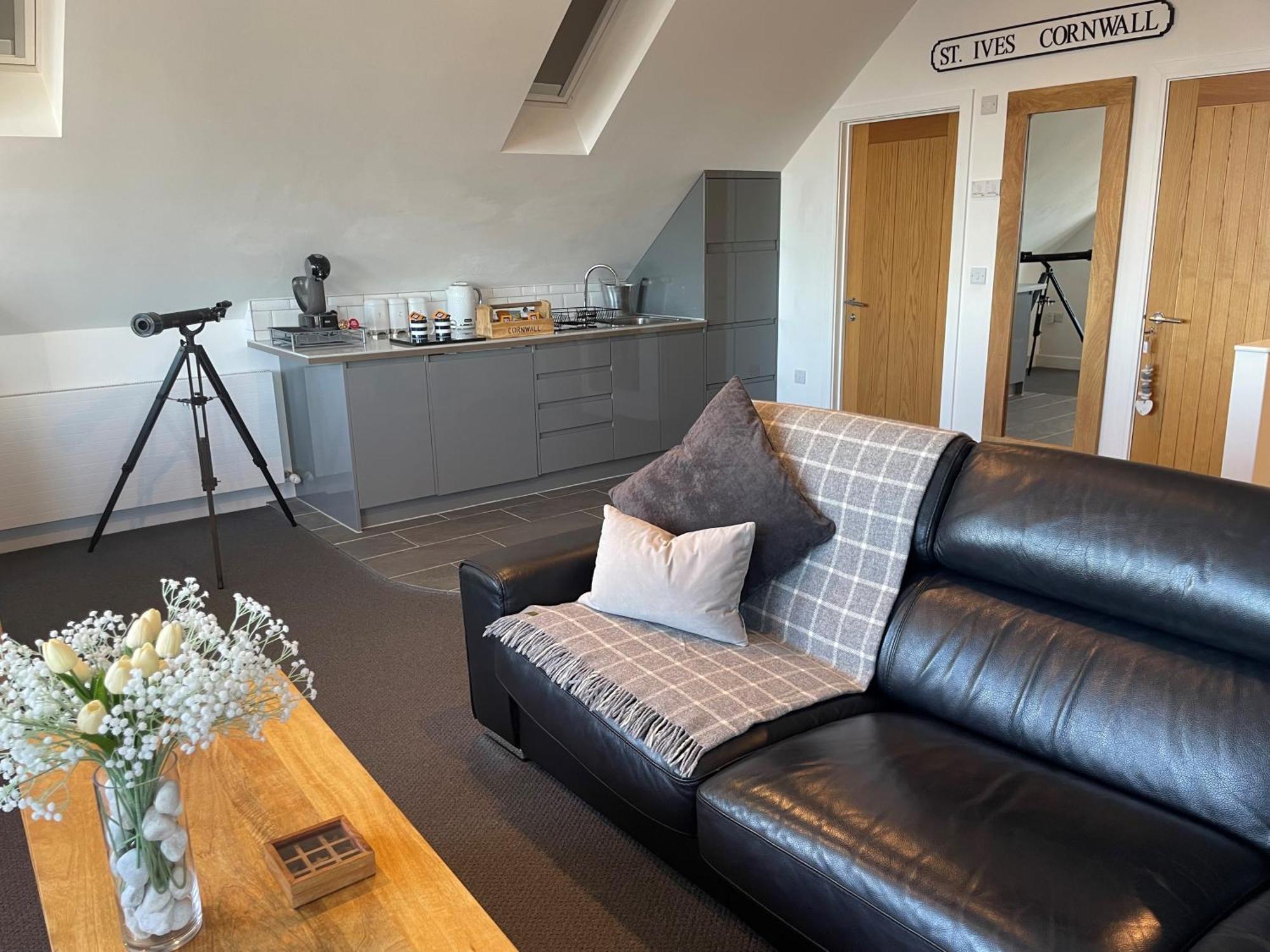 The Lighthouse Penthouse, Studio And Holiday Home St Ives Екстериор снимка